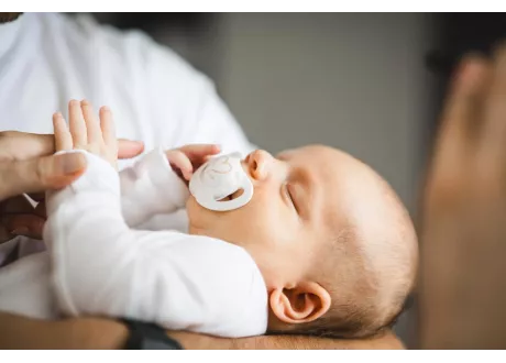 Sicherer Babyschlaf: Die wichtigsten Grundlagen für ruhige Nächte